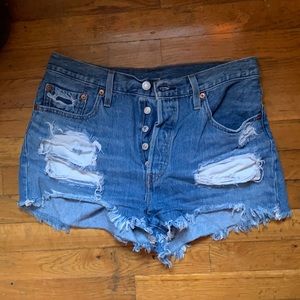 Levi High waisted Shorts